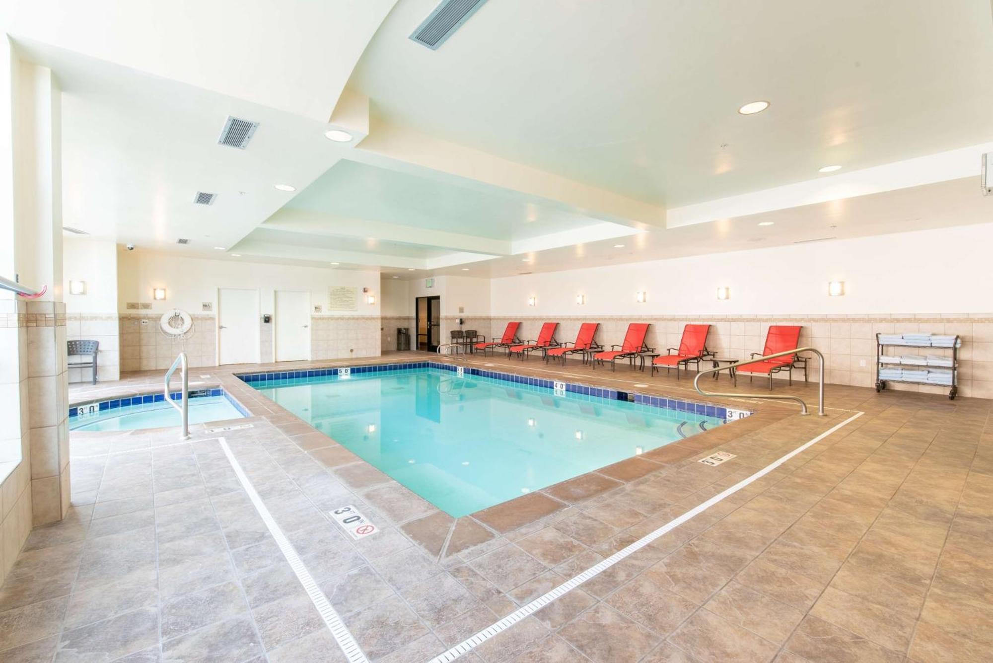 Hilton Garden Inn Ogden Extérieur photo